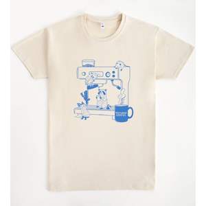 Camiseta Nocturnal Coffee, camiseta gráfica unisex de manga corta con cuello redondo para adultos - Product Image 1
