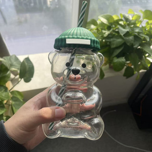 Copo em Forma de Urso de Pelúcia STAR-HOME 591ml, Caneca de Café de Vidro Reutilizável e Portátil com Tampa Verde e Canudo - Product Image 6