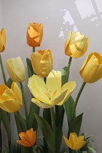 Plante artificielle en EVA de luxe surdimensionnée faite à la main, <span class=keywords><strong>tulipe</strong></span> blanche, pour la décoration de fond de mariage et d'événements de Pâques - Product Image 4