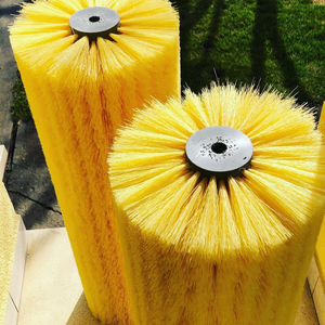 Vente flash Accessoires essentiels pour la ferme Brosse de massage pour vaches - Product Image 5