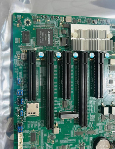 เมนบอร์ดเซิร์ฟเวอร์ H11DSi รองรับโปรเซสเซอร์ซีรีส์ EPYC 7001/7002* แบบคู่ ซ็อกเก็ต SP3 DDR4,10 SATA3 - Product Image 3
