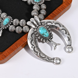 Collar de Perlas <span class=keywords><strong>Navajo</strong></span> con Cadena y Turquesa en Forma de Flor, Estilo Occidental - Product Image 3