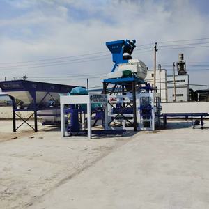 Direkt verkauf <span class=keywords><strong>QT9</strong></span>-<span class=keywords><strong>15</strong></span> automatische Beton Hohl block Maschine Fertiger Ziegel Herstellung Baumaschinen Sand Zement Vibration Mold - Product Image 3