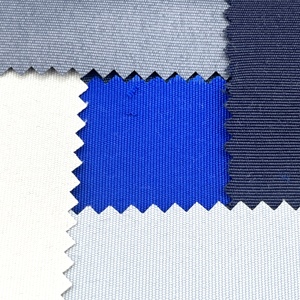 Tela 100% Poliéster 450D Teñida en Solución, Resistente al Agua, con 6-7 Días de Solidez del Color, para Toldos de <span class=keywords><strong>Barcos</strong></span>, Prendas de Niñas y Uso Exterior - Product Image 6