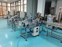 Machine de remplissage de crème remplisseur de capsulage à vis de jus de vente chaude/machine de capsulage de remplissage de bouteilles en plastique à meilleur prix