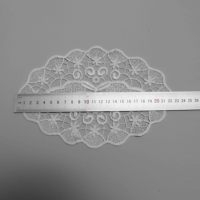 Fabricant d'appliques en dentelle de polyester en forme de papillon avec bordure festonnée en forme de feuille pour napperons et décoration de sacs à main