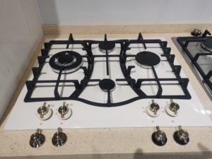 Cuisinière à gaz attrayante à 4 brûleurs avec <span class=keywords><strong>Wok</strong></span> Fashion Source d'alimentation électrique/à batterie domestique intégrée - Product Image 3