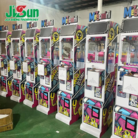 Machine de jeu à griffes super mini en métal, de haute qualité, à monnayeur, pour usage commercial en parc d'attractions, pour petites poupées et jouets