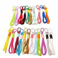 Porte-clés coloré tressé à la main avec mousqueton, cordon de téléphone et accessoires pour poupées