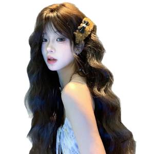 วิกผมยาวหยิกสีดำชา ทำจากเส้นใยคาเนคาลอน  ดูเป็นธรรมชาติ  แบบเต็มศีรษะ สำหรับสไตล์โลลิต้า - Product Image 5