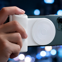 Impugnatura Magnetica Compatibile per Fotocamera Smartphone con Telecomando e Supporto da Tavolo Rimovibili, Materiale ABS, Modello G15