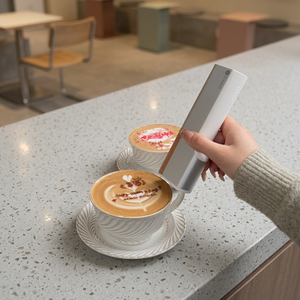 เครื่องพิมพ์กาแฟอัตโนมัติ EVEBOT แบบพกพา เครื่องพิมพ์ขนมหวานแบบปากกา สำหรับร้านกาแฟ เครื่องพิมพ์อิงค์เจ็ท ดีไซน์ใหม่ - Product Image 1