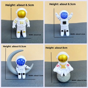 Statuetta Creativa in Plastica di Astronauta, Decorazione per la Casa, Topper per Torta, Regalo di Compleanno, Modello da Tavolo, Fata dei Fiori da Collezione - Product Image 2