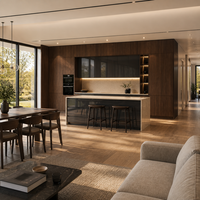 Meubles de cuisine sur mesure à finition ultra brillante avec îlot de rangement sans poignées et garde-manger pleine hauteur pour maisons modernes