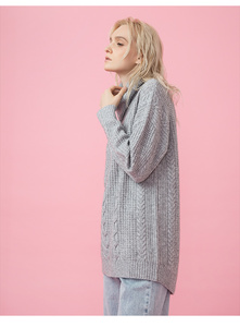 OEM Pull oversize à manches longues pour l'hiver Pull pour femmes Pull à tricoter Pull à <span class=keywords><strong>col</strong></span> <span class=keywords><strong>roulé</strong></span> <span class=keywords><strong>Grande</strong></span> <span class=keywords><strong>taille</strong></span> Chandails pour femmes - Product Image 3