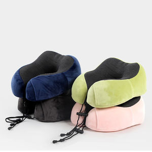 Oreiller de voyage personnalisé en mousse à mémoire de forme en forme de U, pliable, pour un voyage confortable - Product Image 2