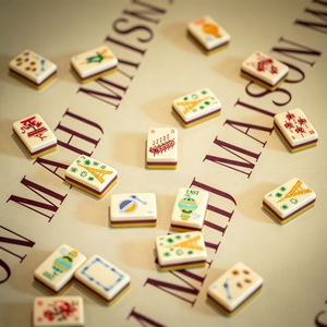 Fichas de Mahjong con Temática Romántica de París - Diseños Creativos de la Torre Eiffel y el Moulin <span class=keywords><strong>Rouge</strong></span>, Estilo de Ilustración Vintage - Product Image 3