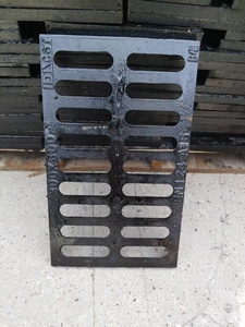 Calandre carrée en fonte ductile de diverses tailles B125 C250 <span class=keywords><strong>D400</strong></span> Services de coulée de capacité portante de produit routier - Product Image 2