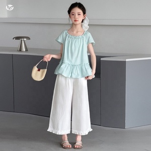 Vêtements d'été pour grandes filles, haut à manches flottantes avec garniture en dentelle, pantalon Capri à jambes larges, ensemble deux pièces - Product Image 1