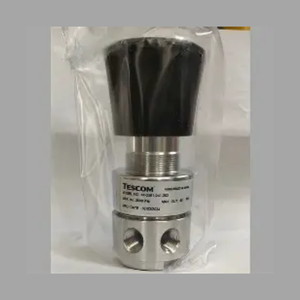 TESCOM 44-5200 เครื่องปรับแรงดันก๊าซความแม่นยำสูงพร้อมระบบลดแรงดันและลดอุณหภูมิ - Product Image 1