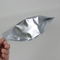 Sacs d'emballage pour vêtements en aluminium et plastique sur mesure, finition métallique argentée, avec fermeture éclair verticale