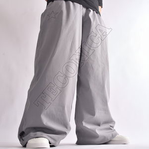 กางเกงหิมะสีเทาอ่อนกันน้ำและกันลมพร้อมซับในอบอุ่นสไตล์ขากว้างและปลอกหุ้มขอบยางยืดดีไซน์ตามสั่ง - Product Image 1