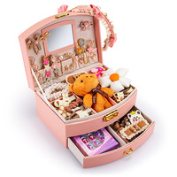 Yuglow Jouets de jeu de rôle pour filles, ensemble de bijoux et d'accessoires pour cheveux de princesse avec boîte de rangement, bracelet, cadeau d'anniversaire pour enfants