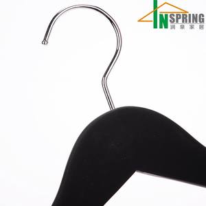 Cintres en <span class=keywords><strong>bois</strong></span> enduits de peinture en caoutchouc de couleur noire pour adultes - Product Image 6