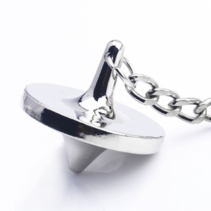 Zinklegierung <span class=keywords><strong>Kreisel</strong></span>-Anhänger Schlüsselanhänger <span class=keywords><strong>Inception</strong></span> Weltraum-Requisiten Traum Kreatives Geschenk Luxuriös - Product Image 4
