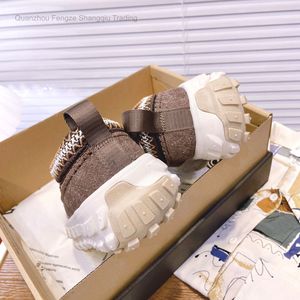 Stivali da Neve UGAU MINI Classici da <span class=keywords><strong>Donna</strong></span>, Calzature Autunno/Inverno Comode in Pelle di Pecora, Lana, Pelle Naturale con Suola Spessa, Caldi - Product Image 4