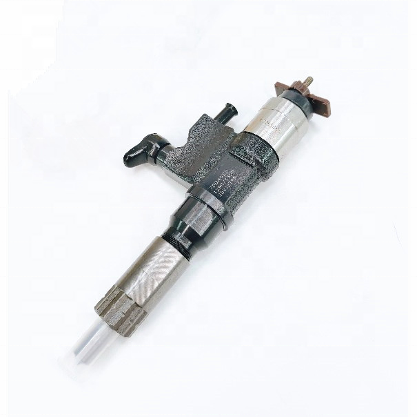 Diesel Engine Fuel Injector 095000-6630 095000-6631 16650-2600E Common Rail Fuel Injection Nozzle DLLA153P958 For NISSAN