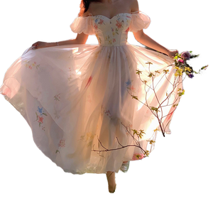 <span class=keywords><strong>Xiaoxiao</strong></span> Blush rose imprimé fleuri robe manches bouffantes col en V bretelles spaghetti style français-une longue robe de soirée à la mode pour le voyage - Product Image 1