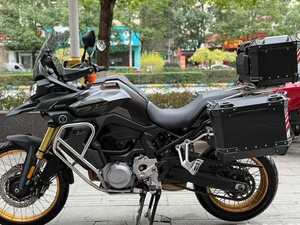 Moto d'aventure VOGE DS900X à essence, 900 cm³, bicylindre refroidi, 71 kW, freins ABS, TCS - Product Image 2
