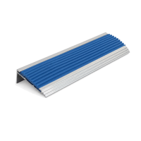 Profilé de nez de marche en alliage d'aluminium avec insert antidérapant en PVC pour projets d'escaliers d'écoles, d'hôpitaux et d'appartements