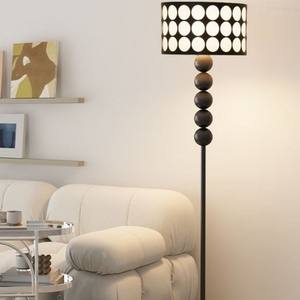 Lámpara de Pie LED E27 Vertical Moderna, Simple y Creativa para Sala de Estar, con Altura Ajustable y Diseño Impermeable - Product Image 4