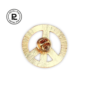 Broche de Amor y Paz, Insignia de Orgullo <span class=keywords><strong>LGBT</strong></span>, Joyería con Forma de Corazón, Bandera Arcoíris, Pin de Solapa Esmaltado, Fundición de Metal Grabada, para Ropa, Bolsos, Regalo - Product Image 5