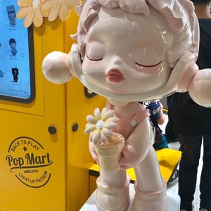 Statuetta Personalizzata Trendy a Forma di Teschio-<span class=keywords><strong>Panda</strong></span>, Decorazione per Negozi e Centri Commerciali, Scultura in Resina - Product Image 5