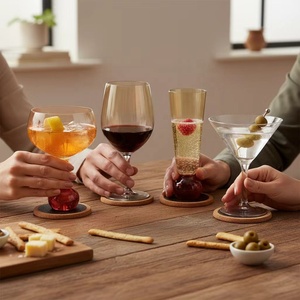 Bernsteinfarbenes Glas-Set mit Rotem Ball Gemischte Formen Rotweinglas Eisbecher Martini Luxus für Zuhause Bar Hotel Trinkgeschirr Individuelles Logo - Product Image 5