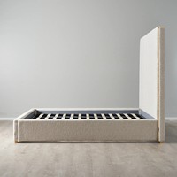 Zeitgenössische Luxus-Holzbetten mit Stoffpolsterung für Luxus-Schlafzimmersets