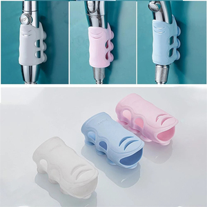 Support mural de douche en silicone réutilisable à ventouse, facile à installer, pour fixation de pomme de douche dans la salle de bain - Product Image 4