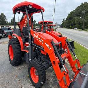 Nouveau tracteur agricole M62 TLB avec chargeur frontal et accessoires de pelle arrière, moteur 22HP 4x4 - Product Image 2