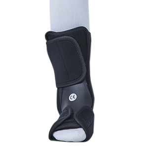 อุปกรณ์พยุงข้อเท้าแบบปรับได้ Fanggou Sports Goods สำหรับการฟื้นฟูและตรึงข้อเท้า - Product Image 4