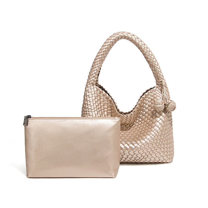 B2176 # Champagne Gold