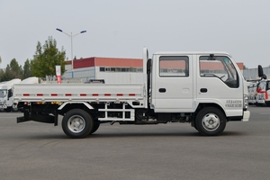 Camión de Carga Isuzu 4X2 Diésel de Doble Cabina, Nuevo y Altamente Confiable, para Logística Agrícola y Granjas - Product Image 3