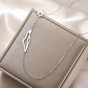 Haute Qualité Mince Chaîne Montagne Pendentif Collier En Acier Inoxydable Plaqué Or <span class=keywords><strong>Carte</strong></span> Charme Collier pour Femmes - Product Image 3