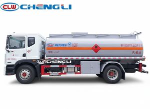 รถบรรทุกน้ำมันดองเฟิง 4x2 ขนาด 15 ลูกบาศก์เมตร เครื่องยนต์ 18000 กิโลกรัม น้ำหนักรวม สำหรับสถานีบริการน้ำมันและอุตสาหกรรมปิโตรเคมี - Product Image 4