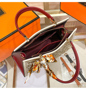 New Fashion Designer Crossbody Bags High Quality PU <b>Leather</b> Shoulder Messenger Bag Casual Totes Luxury Women Handbags and <b>Purses</b> - Product Image 6