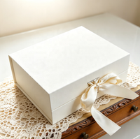 Nouvelle boîte cadeau magnétique de luxe UV personnalisée 2026 avec logo, emballage pliable écologique en carton rigide pour vêtements et bijoux