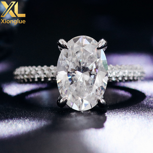 Anillo de Boda de Oro Blanco de 10k con Moissanita D VVS de Corte Hielo Ovalado Personalizado, Chapado en Oro de 18k, Engaste de Garra, 4g - Product Image 6