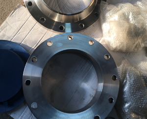 Hot Sale Forged ASTM A105 Carbon Steel Weld Neck <b>Flange</b> 4 Inch 8 <b>Bolt</b> Holes Industrial Pipe Fitting for Oil Gas Pipeline System - Product Image 5